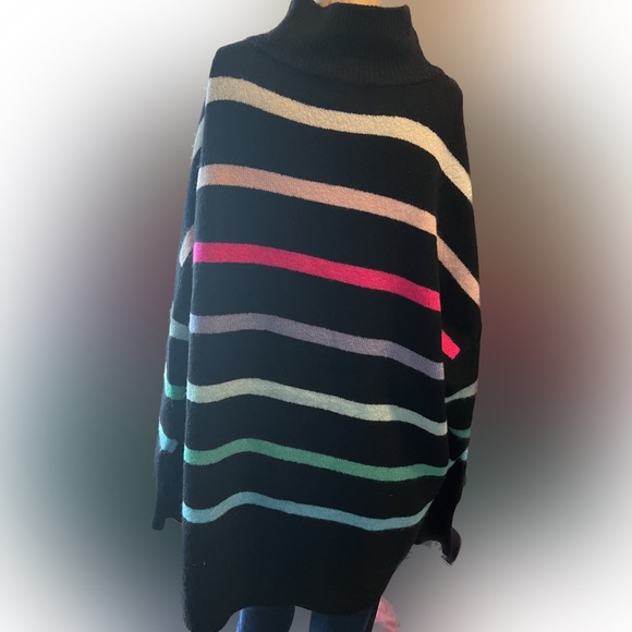 Cabana by Crown & Ivy Turtleneck Black Striped Sweater Size M - Picture 2 of 3